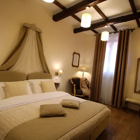 Casa Miramonte 4*