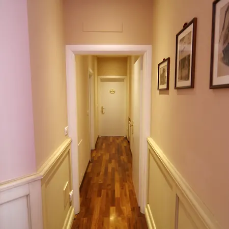 Casa Miramonte Pensión