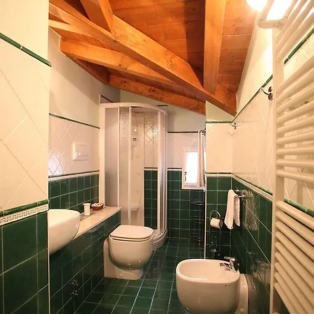 Guest house Casa Miramonte 2*