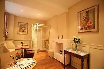 Casa Miramonte Guest house