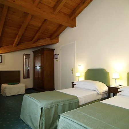 Guest house Casa Miramonte 2*